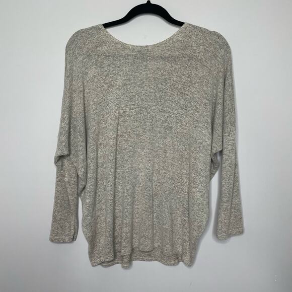Gyft Long Sleeve Top Scoop Neck Drop Shoulder Sweater Gray Tan Lagenlook L - Picture 6 of 11